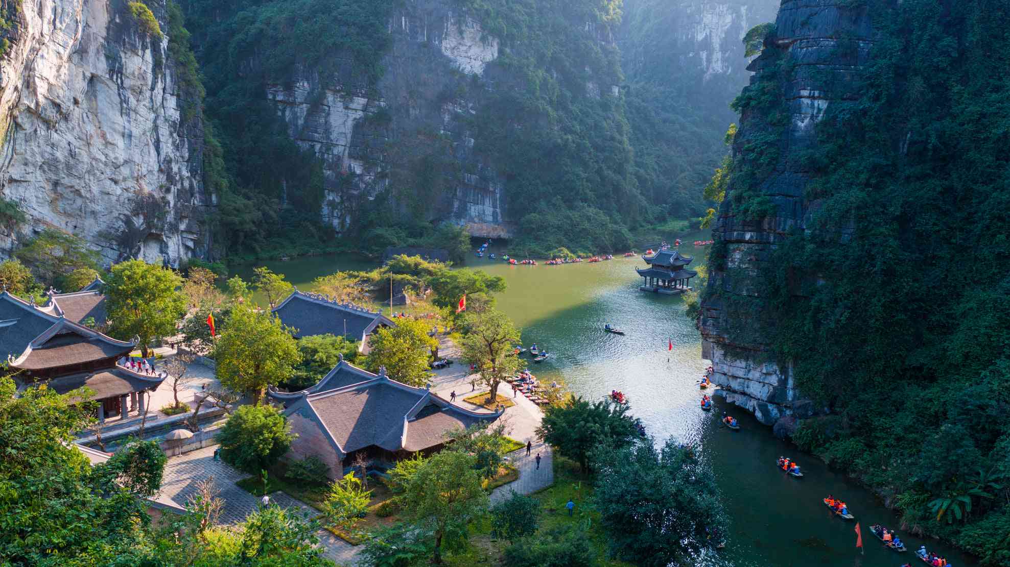 Chi Tiết Dịch Vụ Trong Tour Du Lịch Tràng An 3 Ngày 2 Đêm