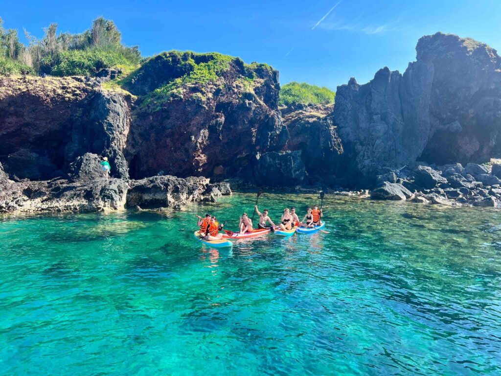 Cheo sup hon tranh phu quy